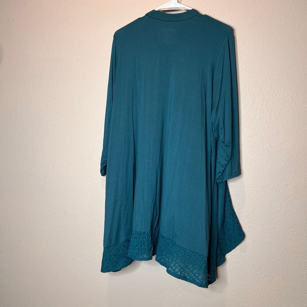 Torrid Super Soft Crochet Trim Cardigan teal color - Picture 7 of 10